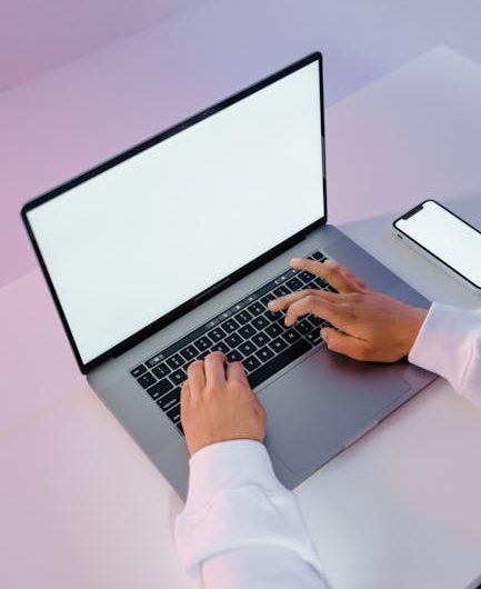 Claude AI инструмент для поддержки студентов в академической деятельности