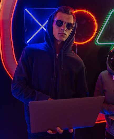 Интеграция Claude AI с Discord для проведения вебинаров