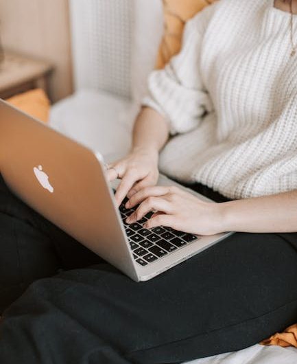 Как пользоваться Claude AI без VPN для маркетологов с голосовым вводом